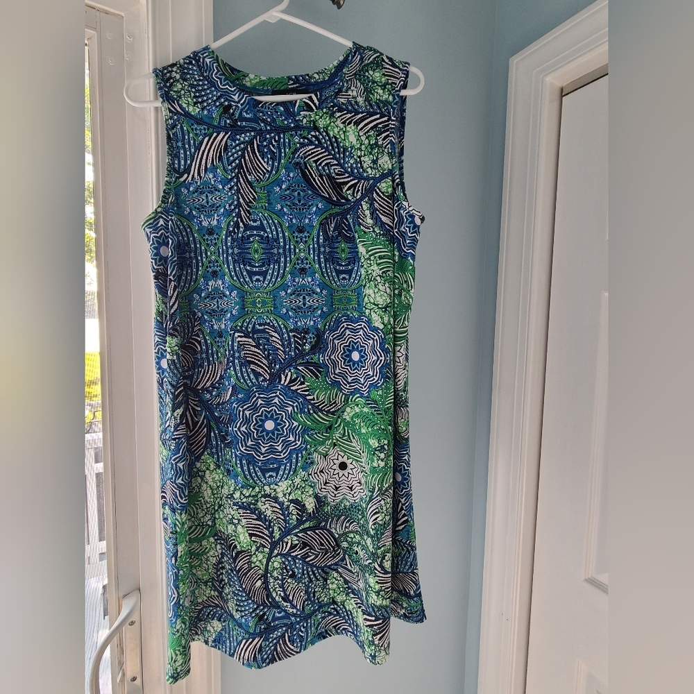 AGB Dress Sleeveless teal green floral Size L